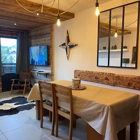 Le Repere De Bianca, Le Premier De Cordee Apartment Montgenevre Exterior photo